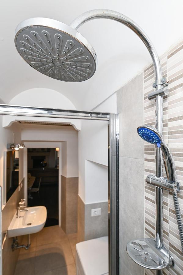 Gorgeous Trastevere Loft On The River Roma Exterior foto